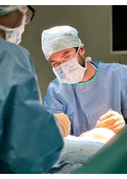 Chirurgien esthétique à Marseille rue Paradis – Expertise en chirurgie mammaire et silhouette